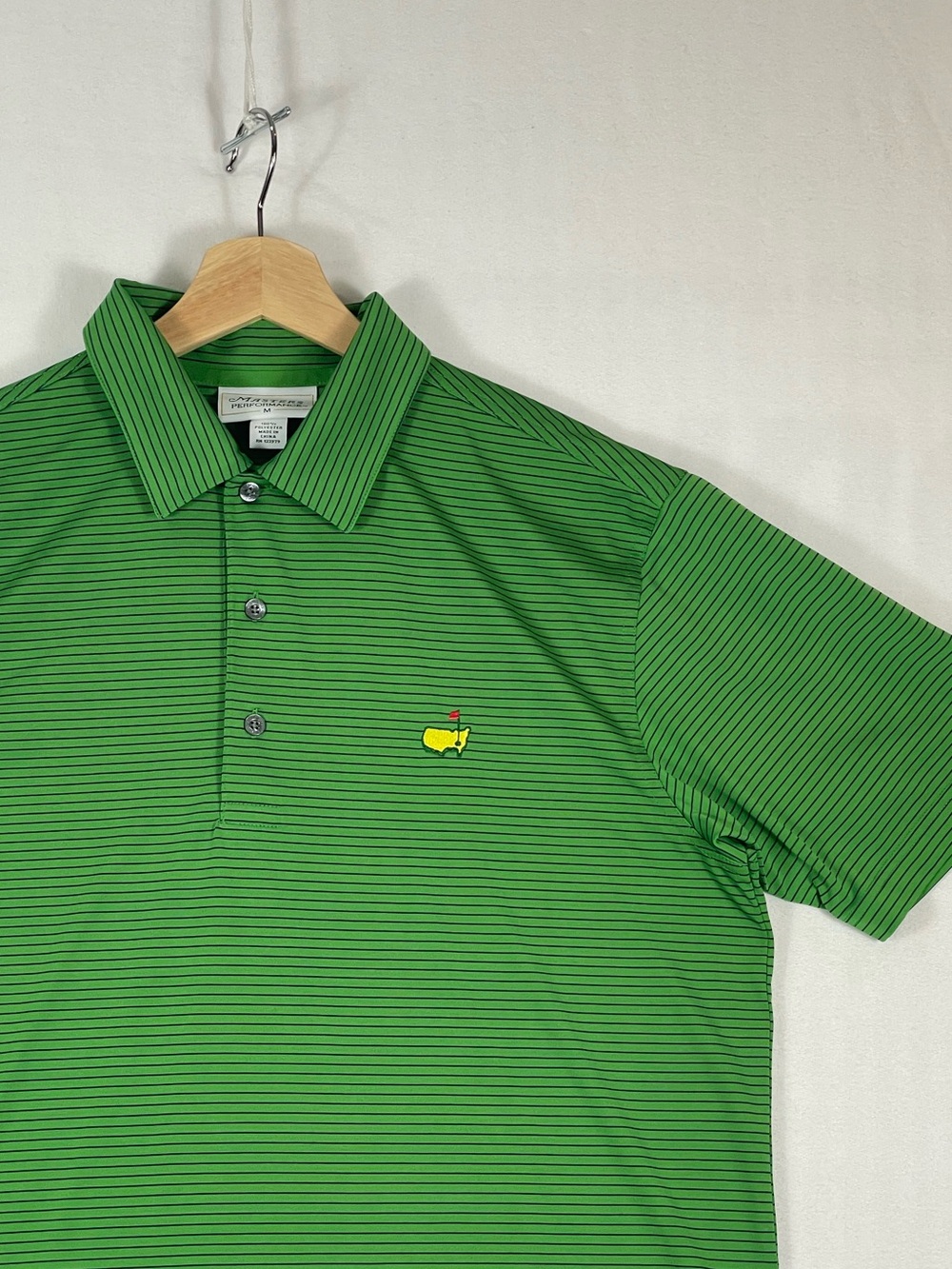 The Masters Performance Golf Striped Green Logo Shortsleeve Polo Shirt Sz M